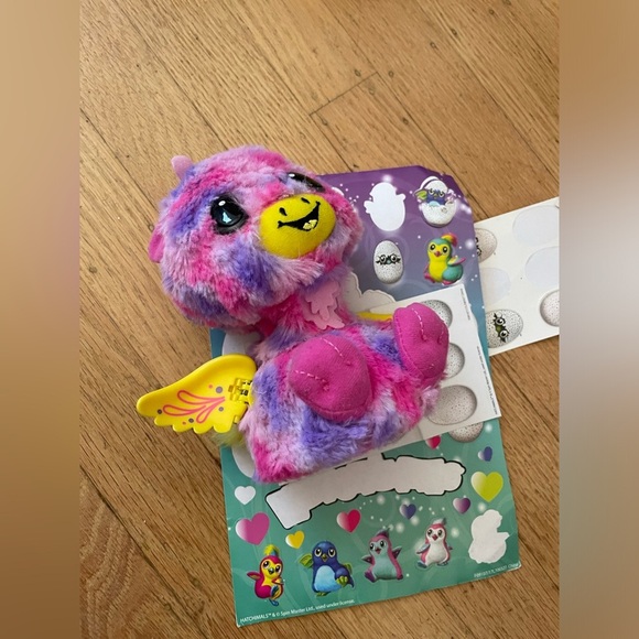 Working hatchimal and sticker bundle - Picture 2 of 5